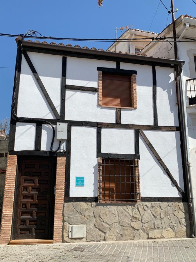 Casa Cueva Castillo Perales de Tajuna Zewnętrze zdjęcie